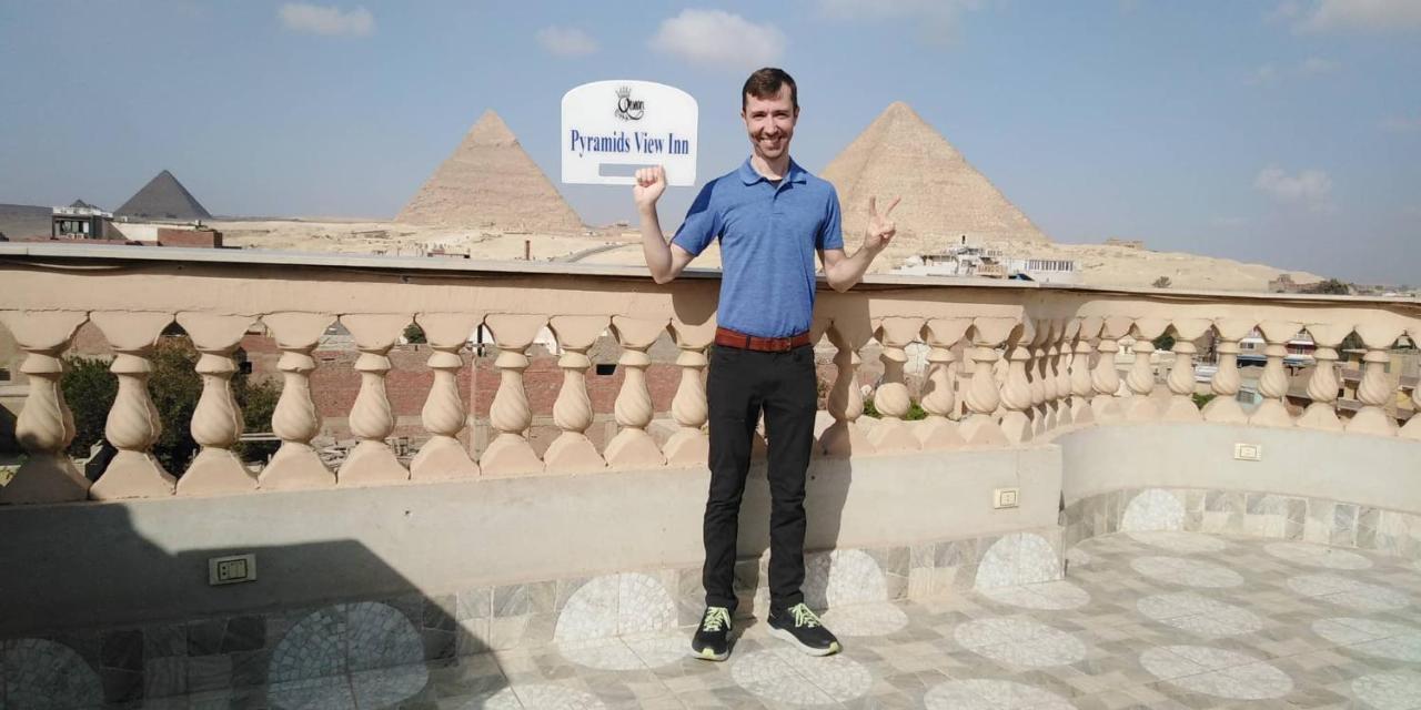 Kafret el-Gabal Queen Pyramids View Inn מראה חיצוני תמונה