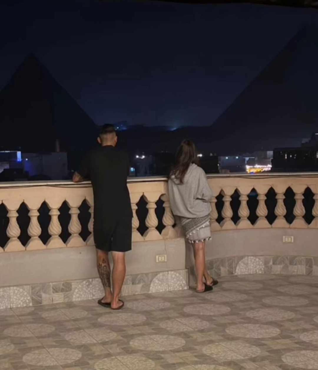 Kafret el-Gabal Queen Pyramids View Inn מראה חיצוני תמונה